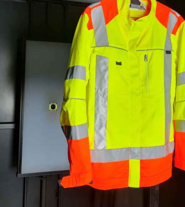 High Visibility Cloth Inspection System